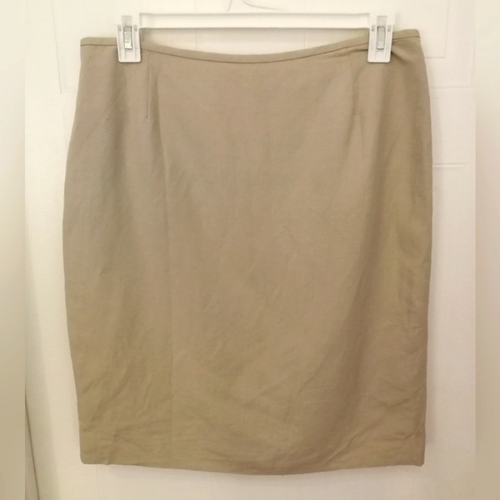 Calvin Klein size 14 beige linen/rayon back zip split hem with lining
